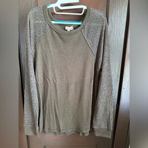 Hem & Thread light weight sweater